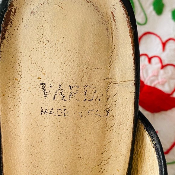 30 year old Vintage Varda Black Open Toe Strappy/Chunky Heels in Good Condtion - Picture 13 of 16
